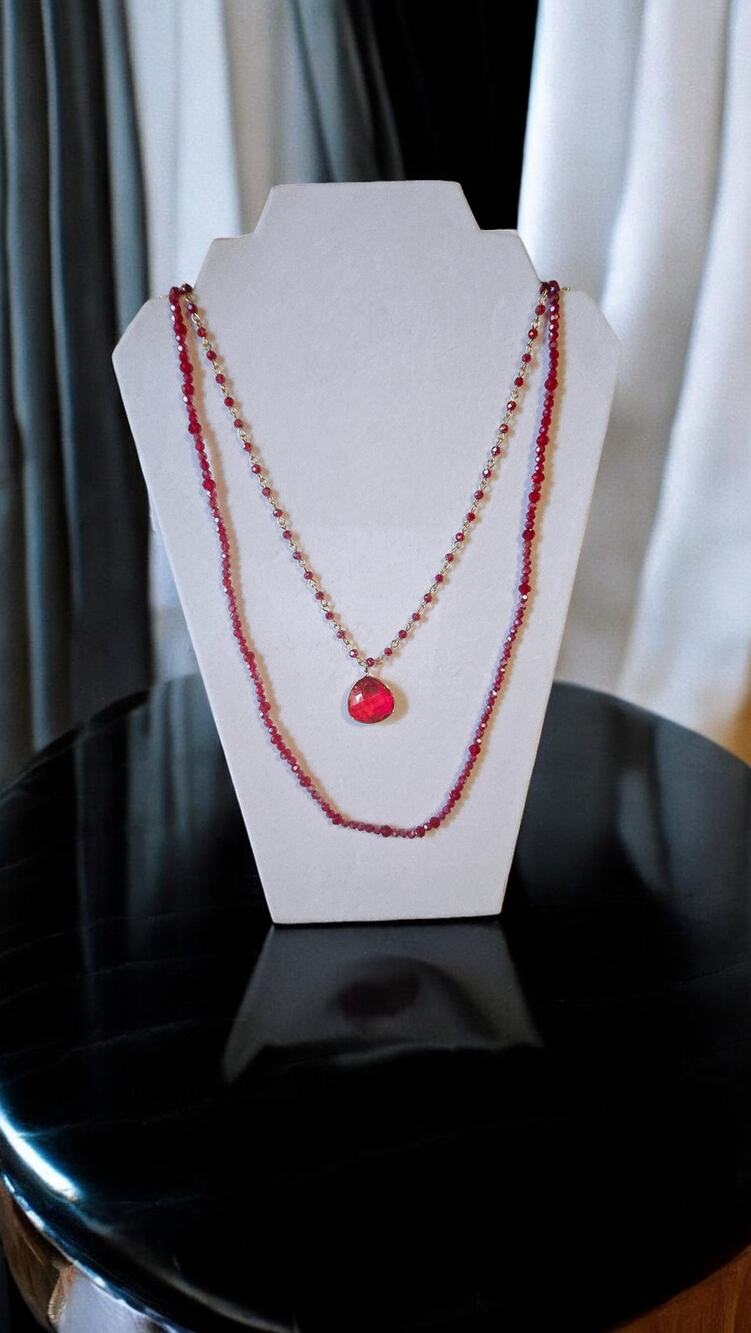 Versona Red Double Layer Necklace NWT